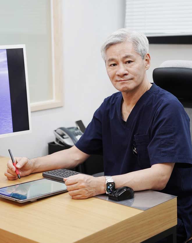 서래성형외과 이석기 대표원장